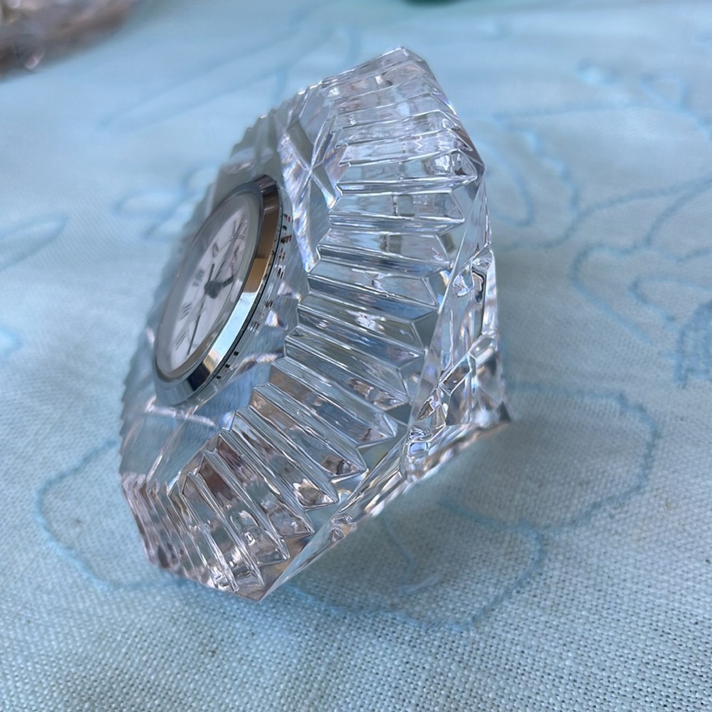 Vintage Waterford Diamond Clock with Starburst Design stamped - Picture 4 of 10